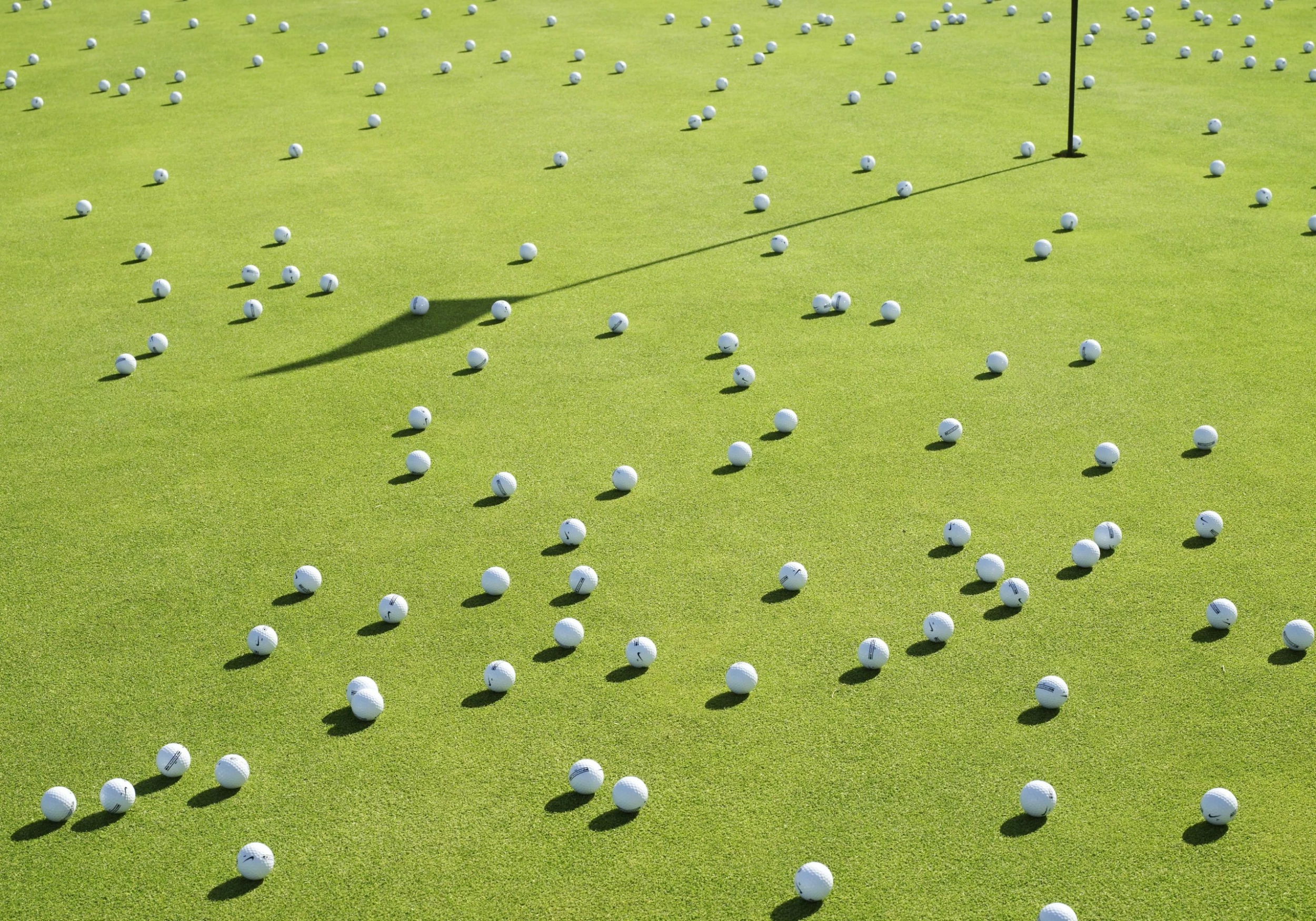 Golf Balls Sales -Golf Balls Sales 57483f1da388268579dac665 GettyImages 110758421 scaled